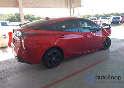 2016 Toyota Prius Four Touring z USA, uszkodzony, nr VIN JTDKARFU8G3520864